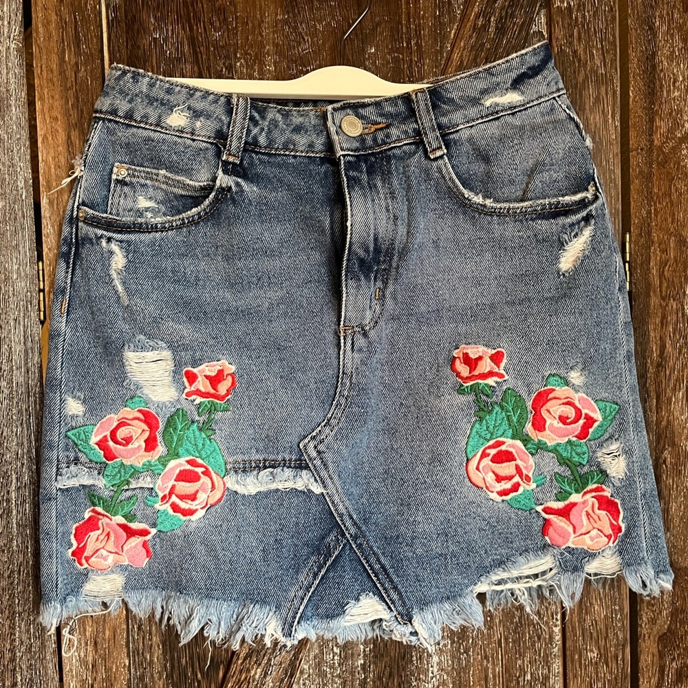 Zara Blue Denim Skirt with Red Floral Embroidery